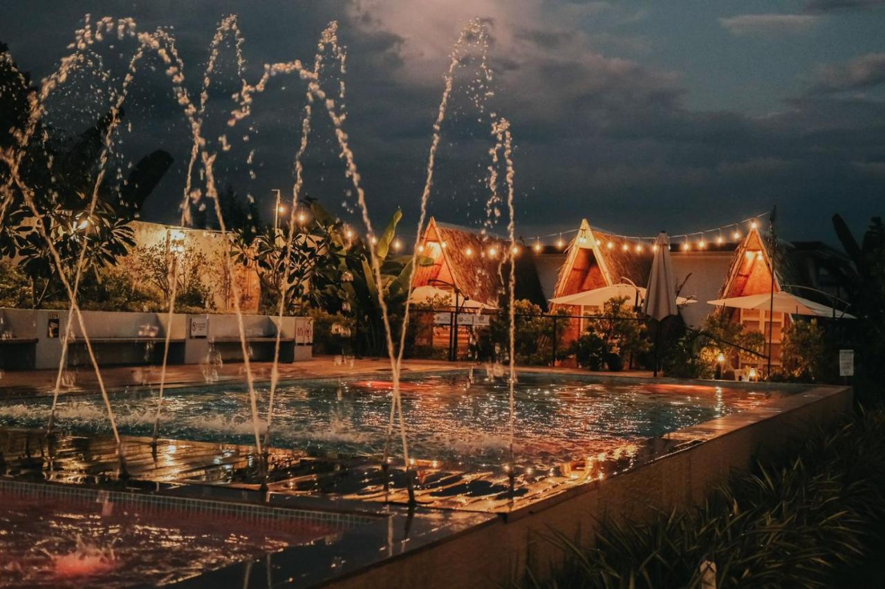 Urban Oasis Resort, Tarlac 外观 照片