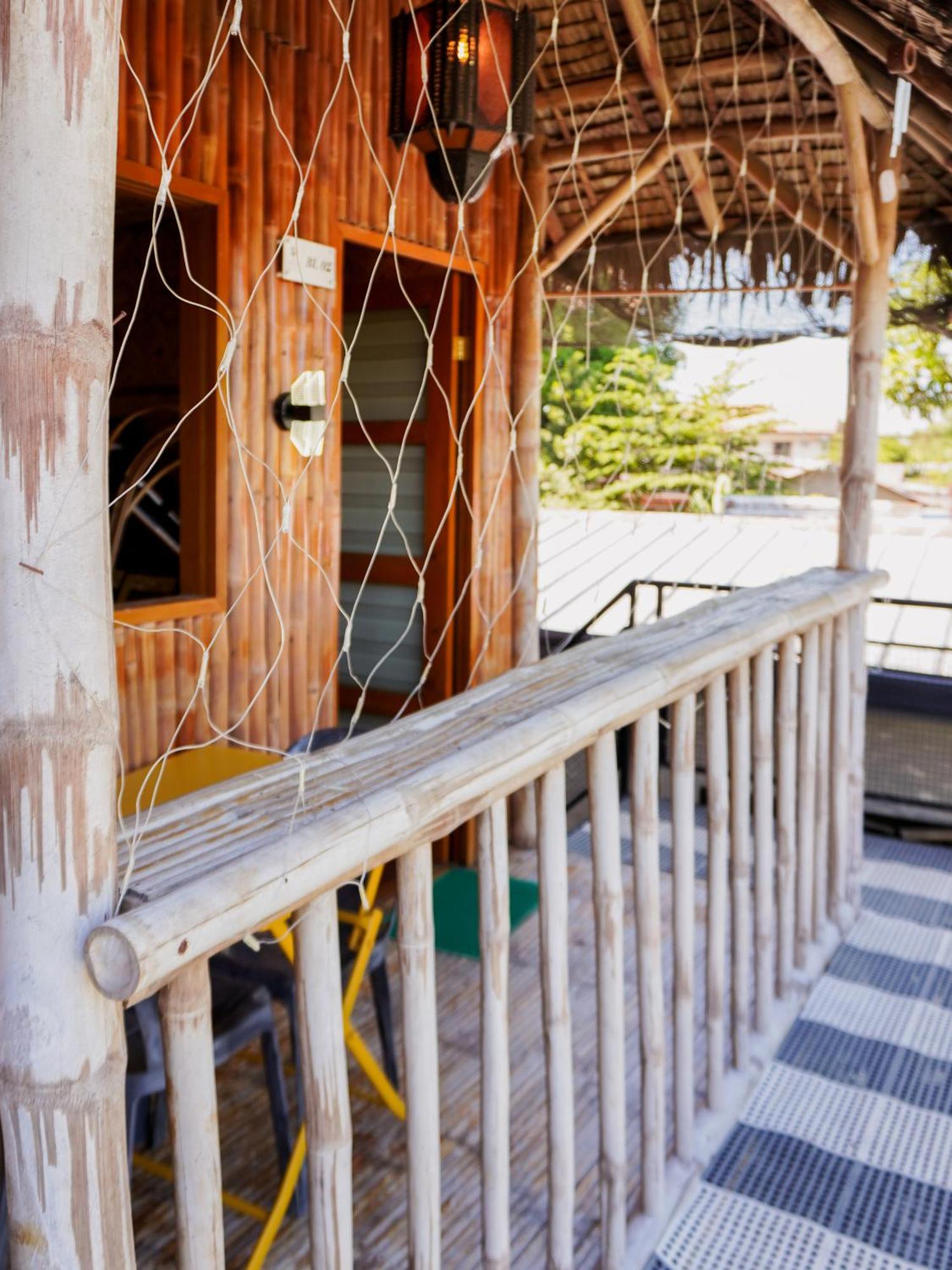 Urban Oasis Resort, Tarlac 外观 照片