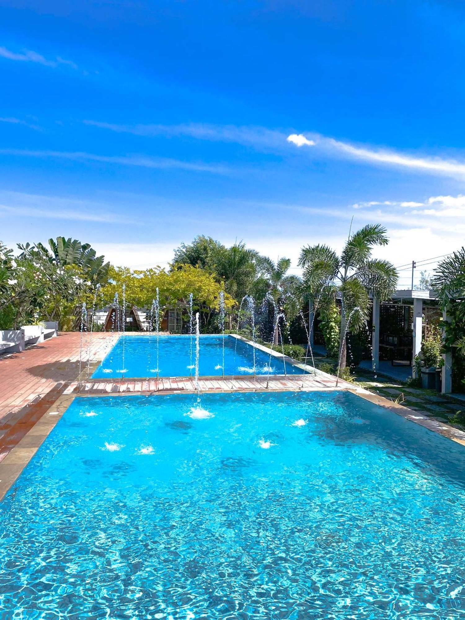 Urban Oasis Resort, Tarlac 外观 照片