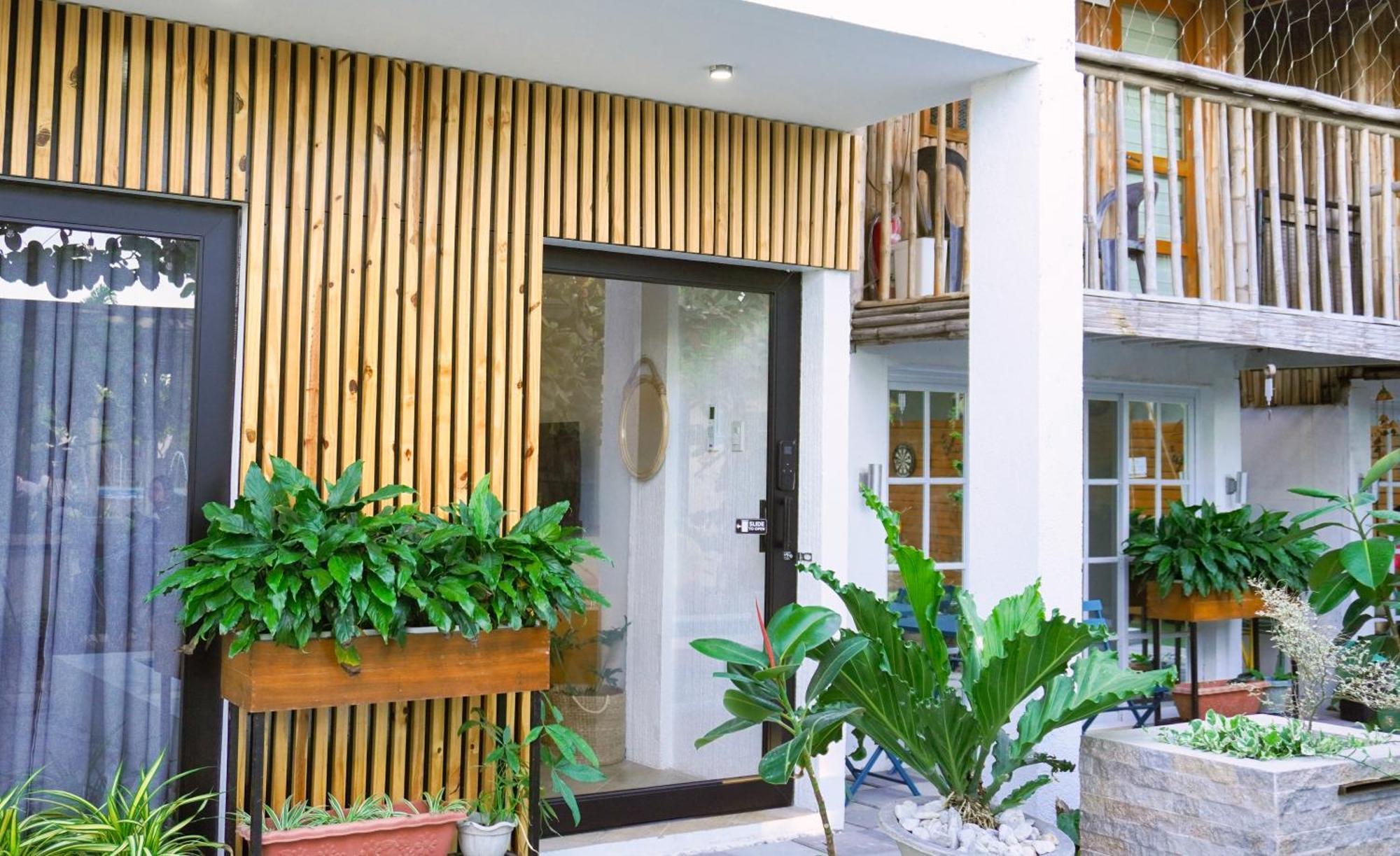Urban Oasis Resort, Tarlac 外观 照片